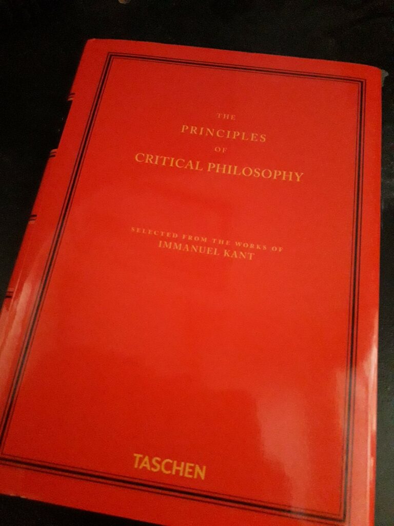 Couverture réversible Principles of Critical Philosophy de Kant et The Secret Art of an English Gentleman de Tom Poulton
