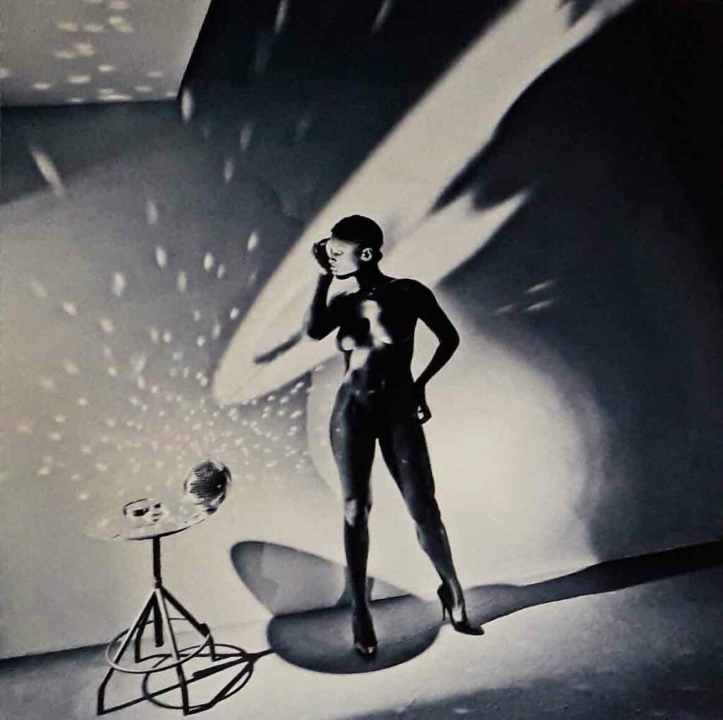 Femme nue talons hauts photo e Gilles Berquet