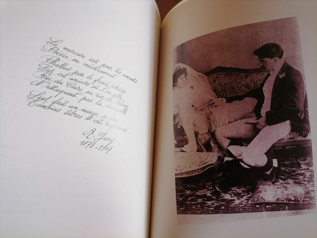 Double page du livre de photos érotiques Journal intime illustré d'Alfred de Montel aux éditions Defi