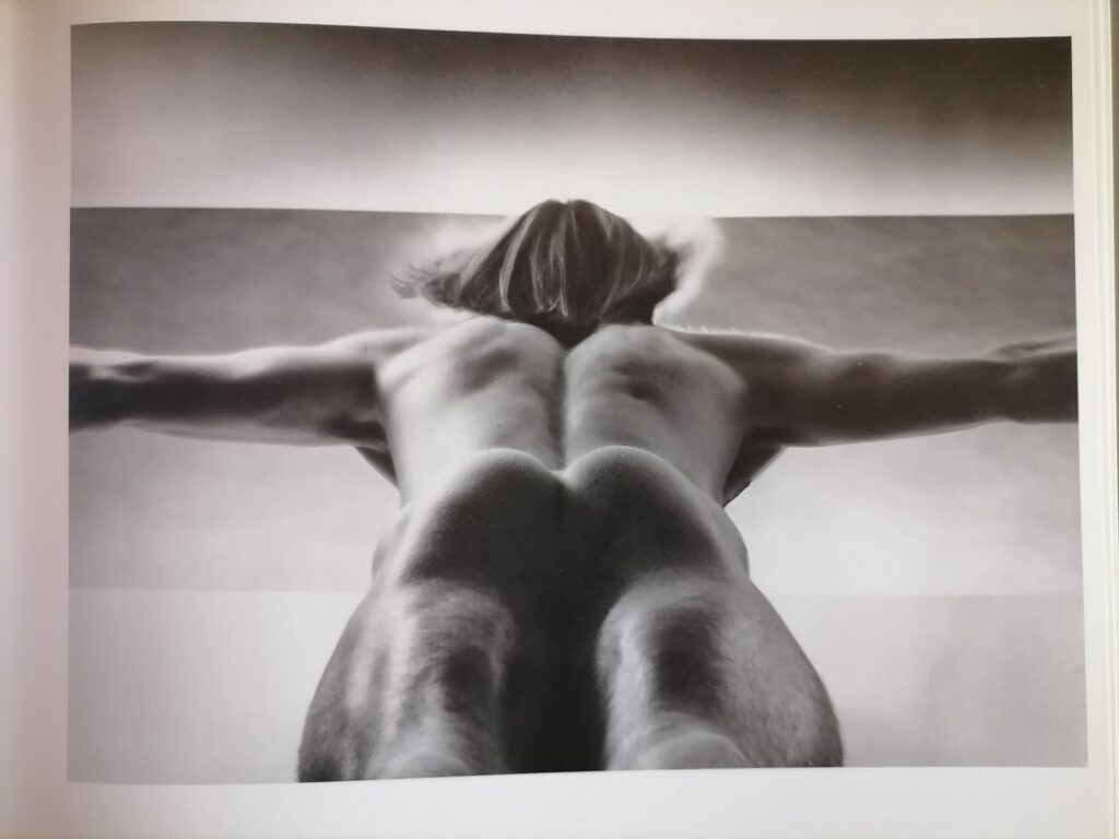 Photo érotique de nu masculin extrait du livre de Christian Coigny, Ohmmes