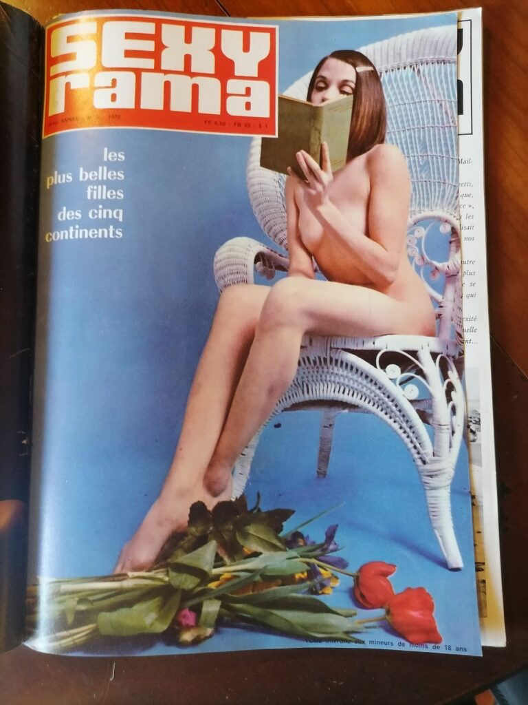 Couverture de Sexyrama n°9, revue vintage érotique