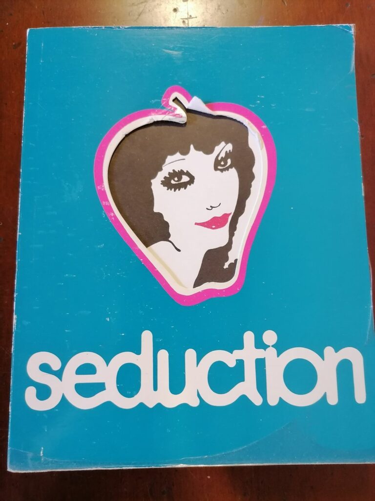 Couverture du roman érotique vintage Séduction, jeunes amours de Gustave Guérineau, éditions du Silène, 1971