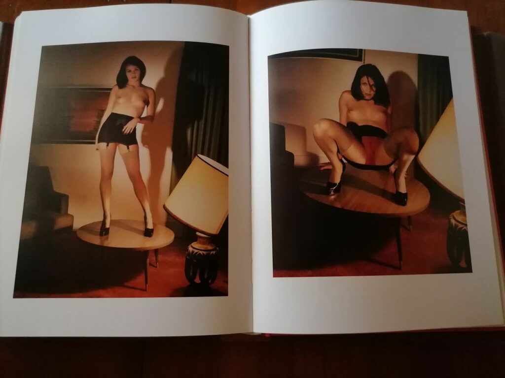 Photo érotique de de Chas Ray Krider dans son livre Motel Fetish aux éditions Taschen