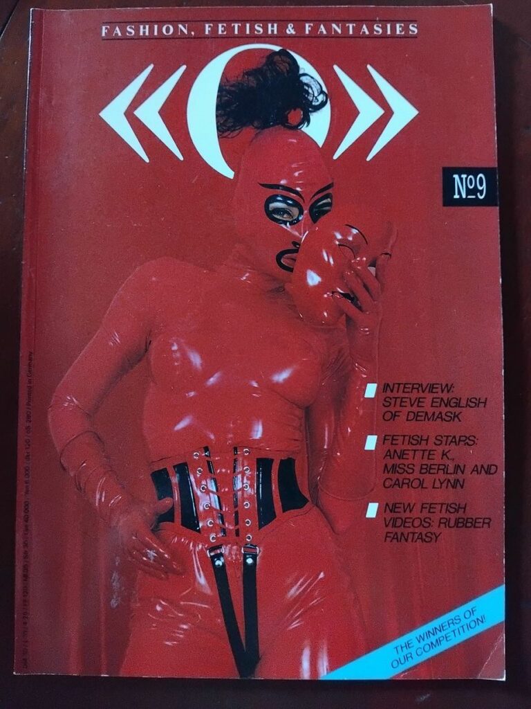 Couverture de la revue fetish O n°9, dirigée par Peter W. Czernich